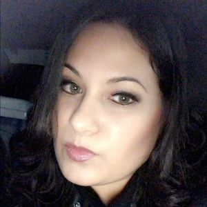 Meet your Posher, Aimee